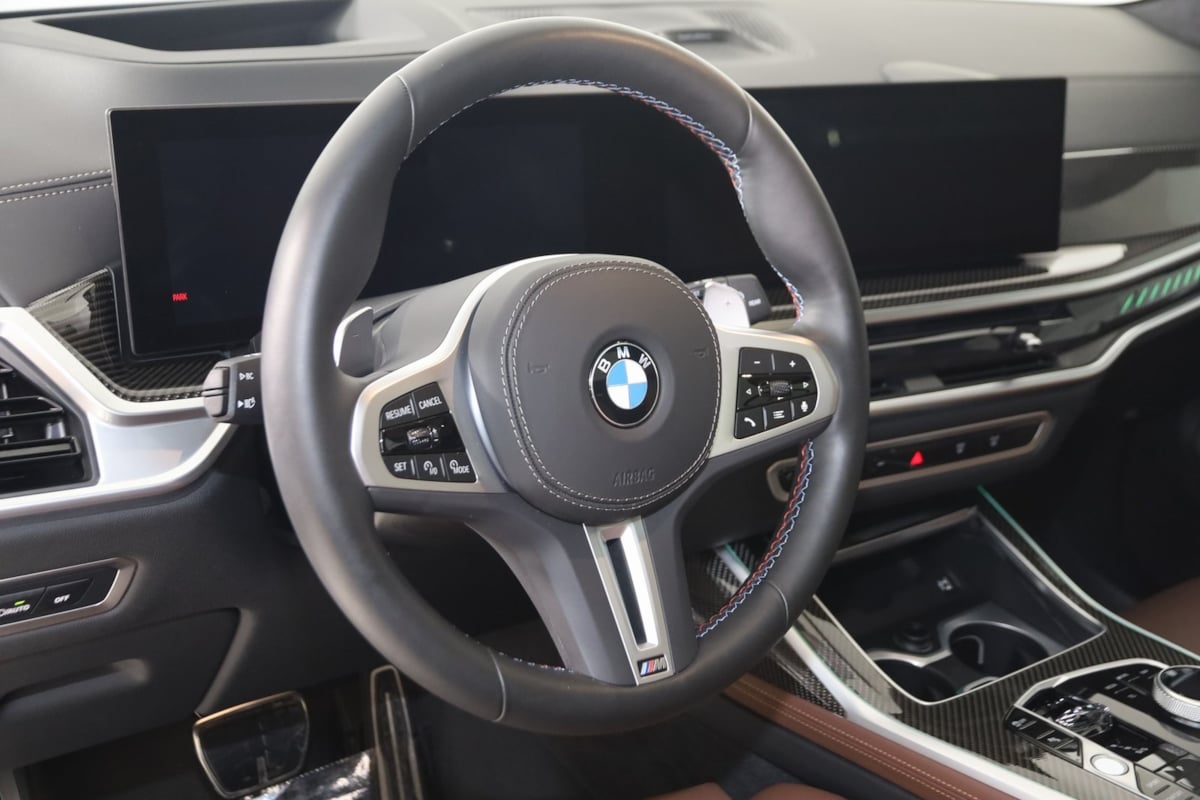 2025 Bmw X7 M60i photo 3