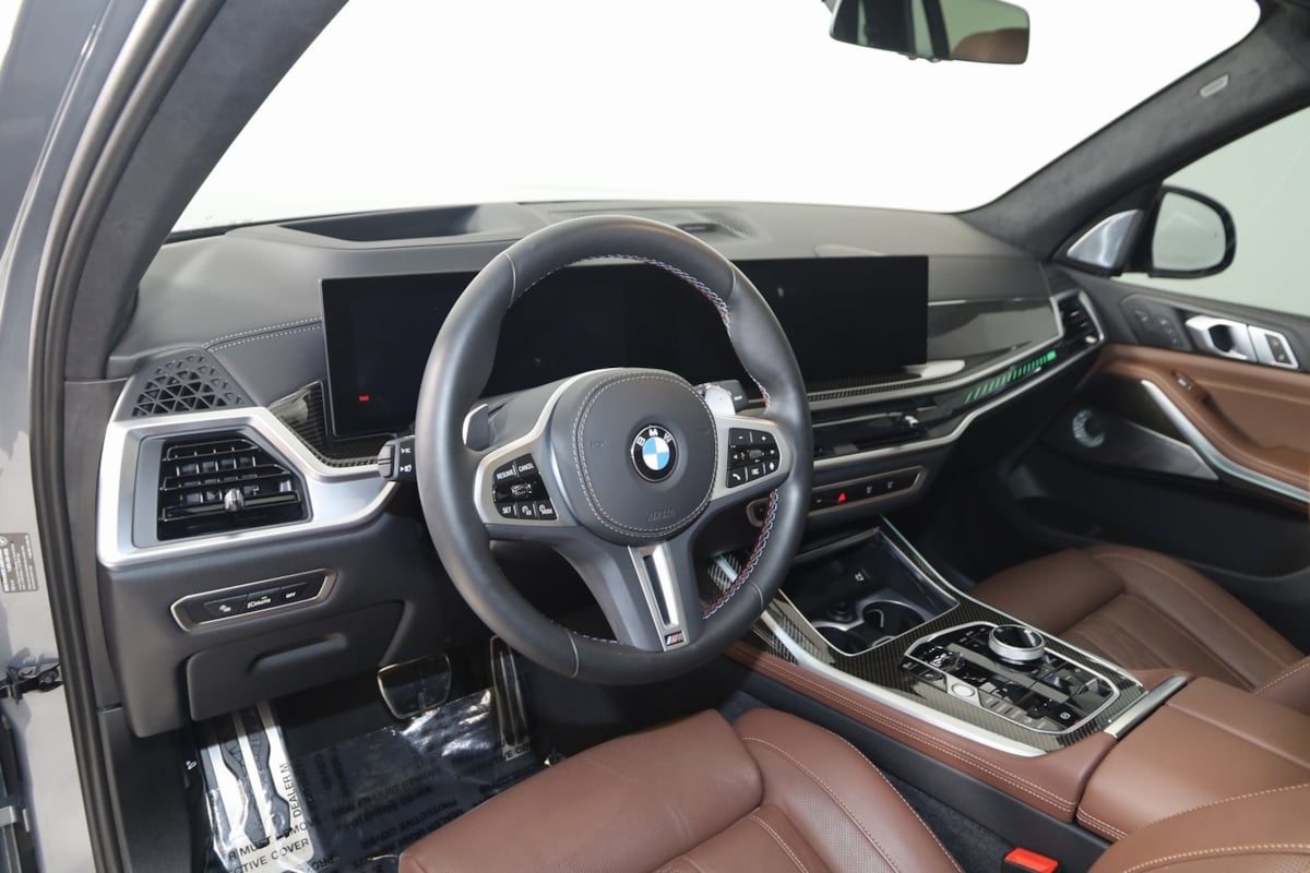 2025 Bmw X7 M60i photo 27