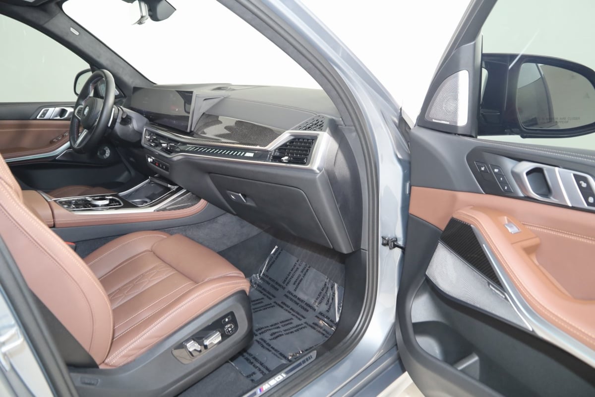 2025 Bmw X7 M60i photo 53