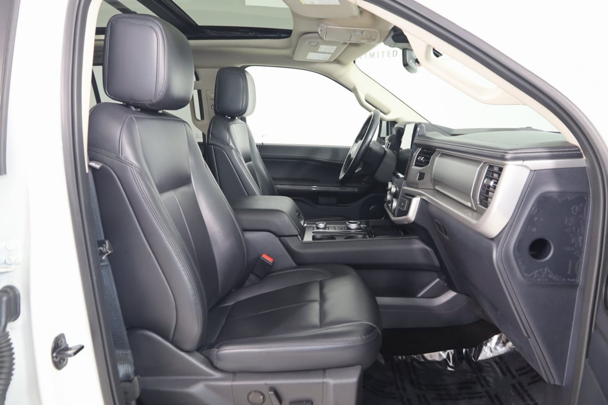 2022 Ford Expedition MAX XLT photo 11
