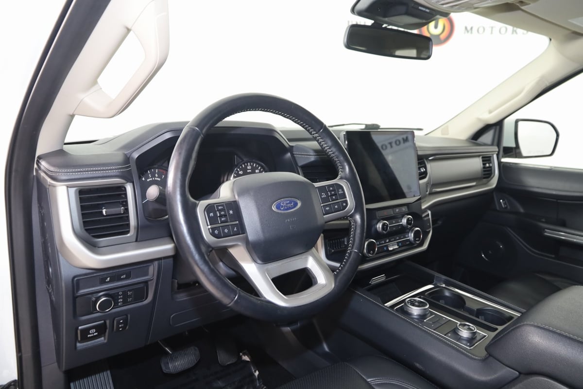 2022 Ford Expedition MAX XLT photo 27