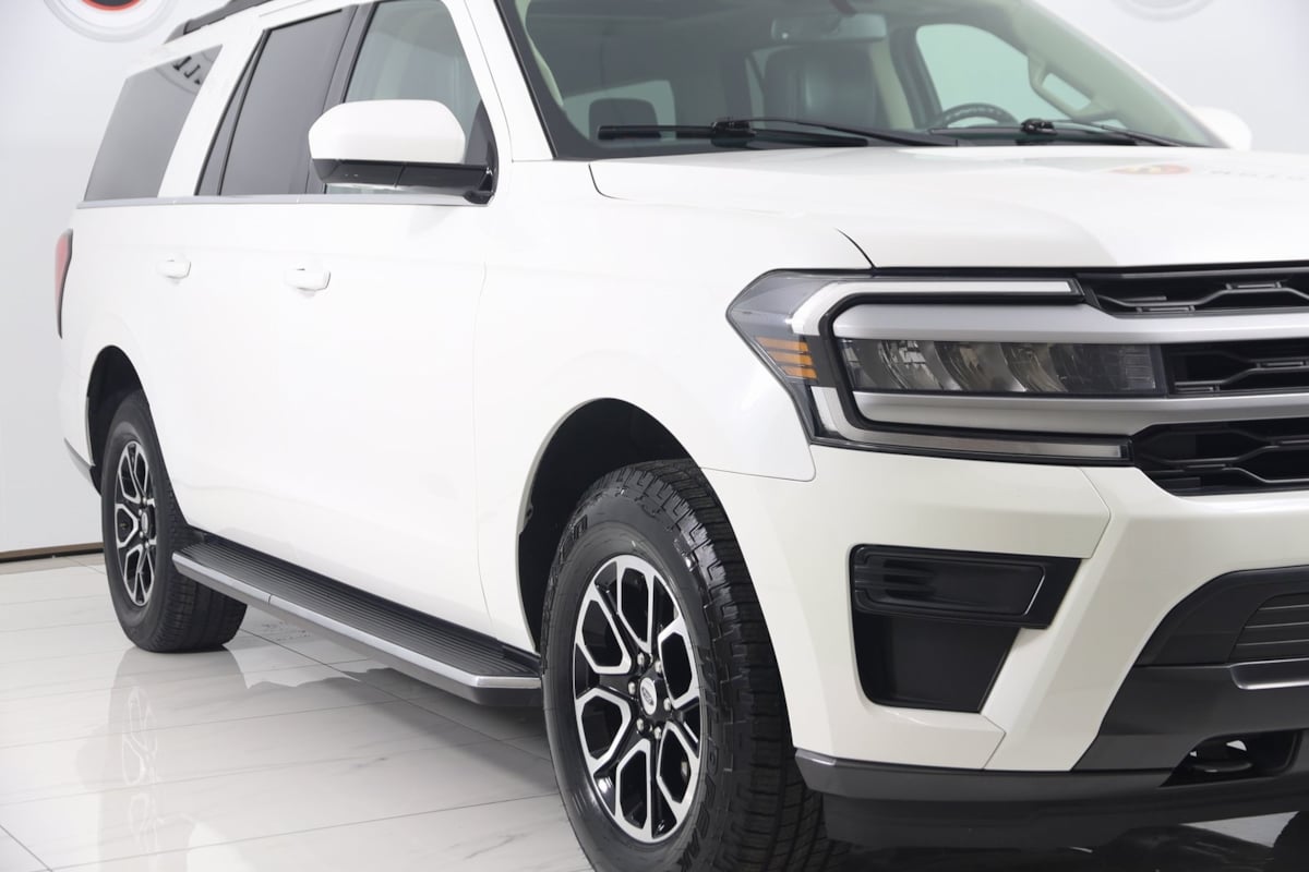 2022 Ford Expedition MAX XLT photo 44