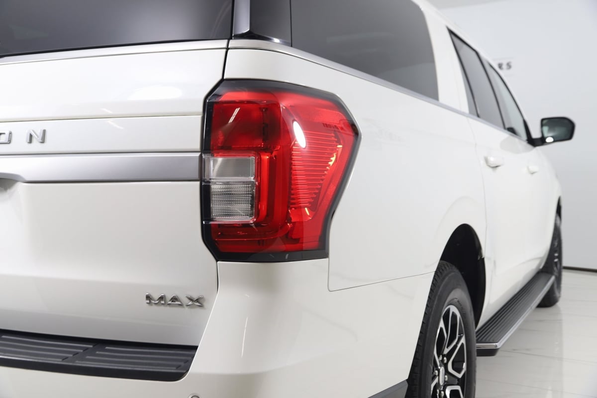 2022 Ford Expedition MAX XLT photo 53