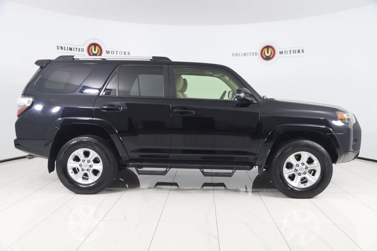 2019 Toyota 4Runner SR5 Premium photo 2
