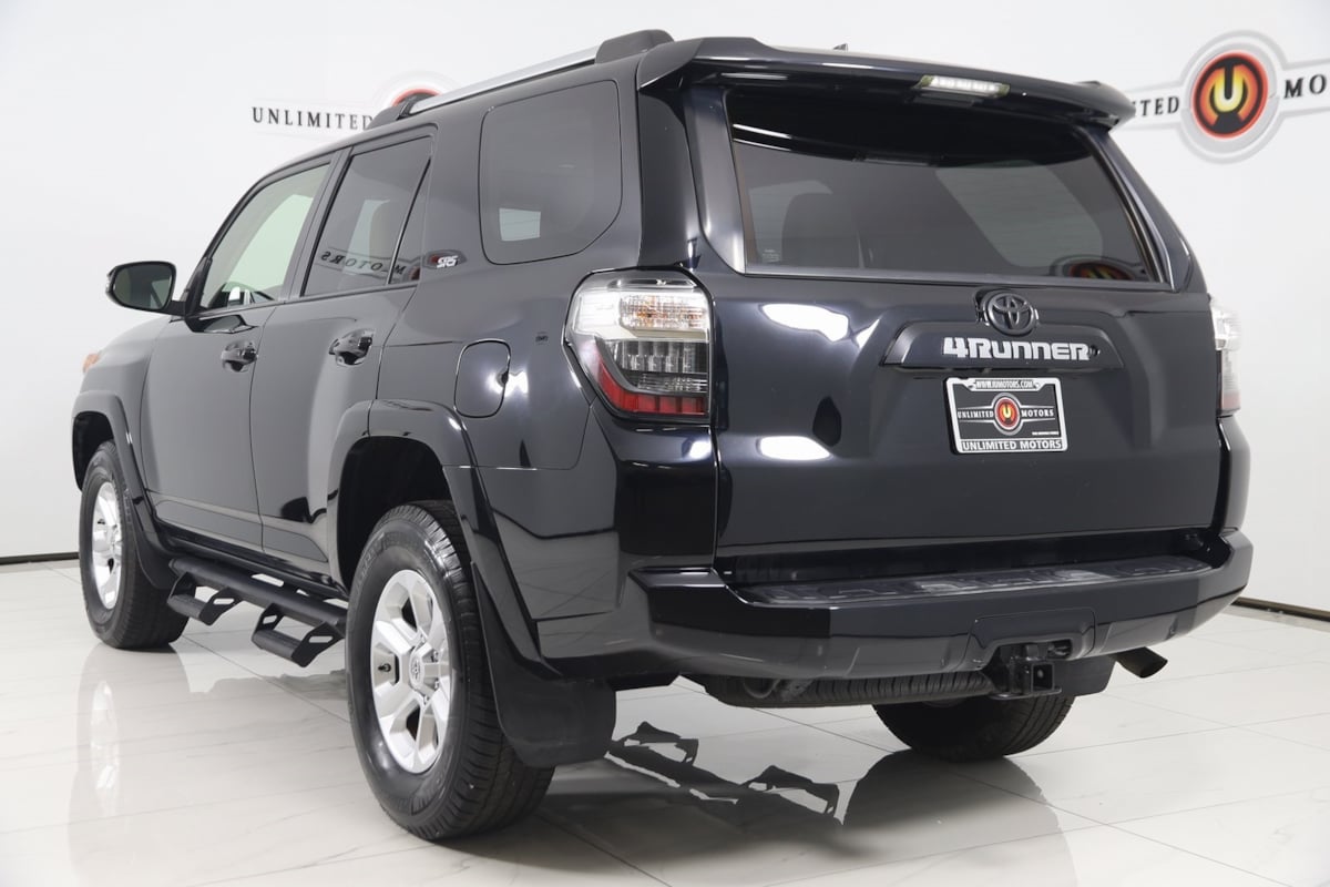 2019 Toyota 4Runner SR5 Premium photo 4