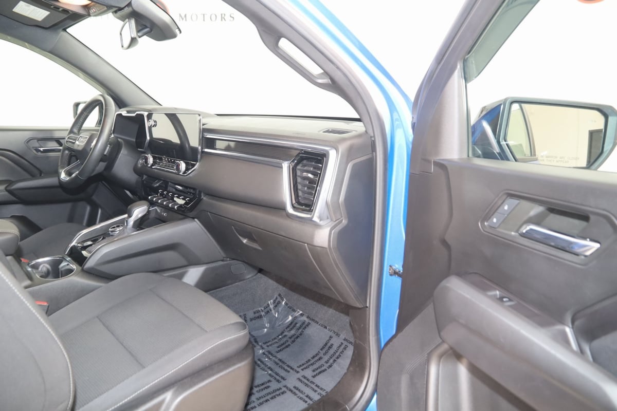2023 Gmc Canyon Elevation photo 52