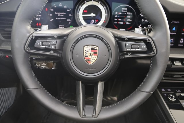 2024 Porsche 911 4S Black Edition photo 7