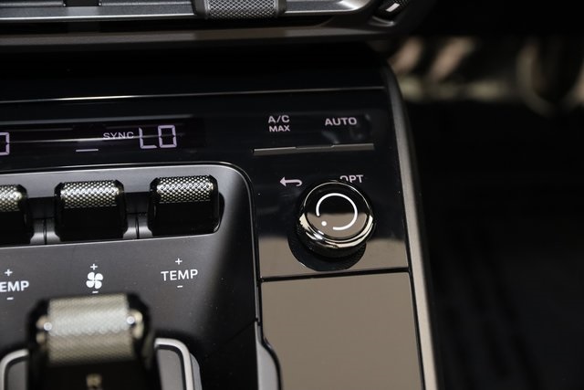 2024 Porsche 911 4S Black Edition photo 12