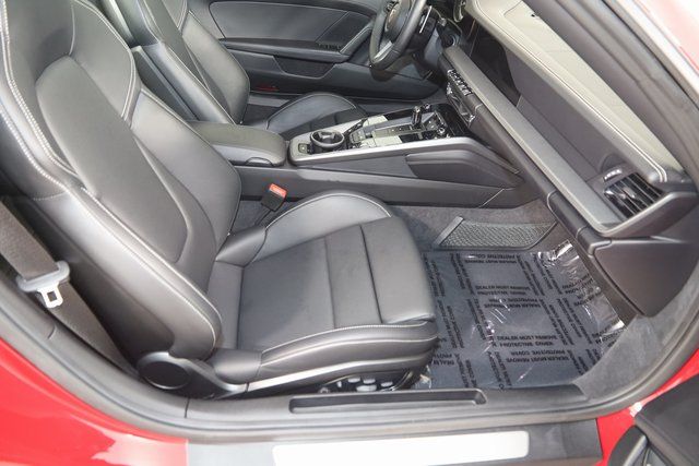 2024 Porsche 911 - Photo 22