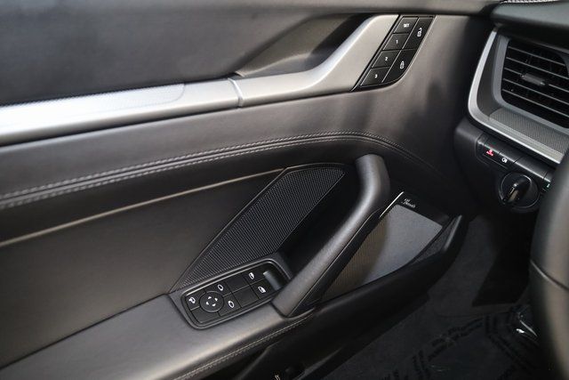 2024 Porsche 911 - Photo 43