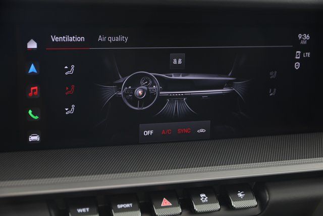 2024 Porsche 911 - Photo 47