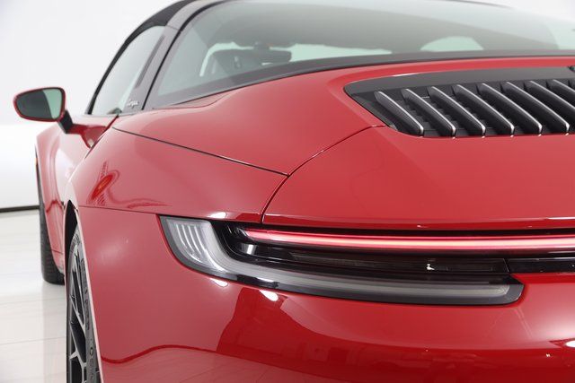 2024 Porsche 911 - Photo 75
