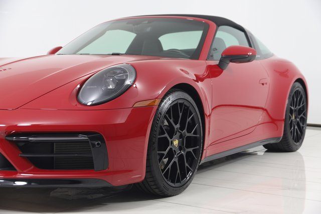 2024 Porsche 911 - Photo 81