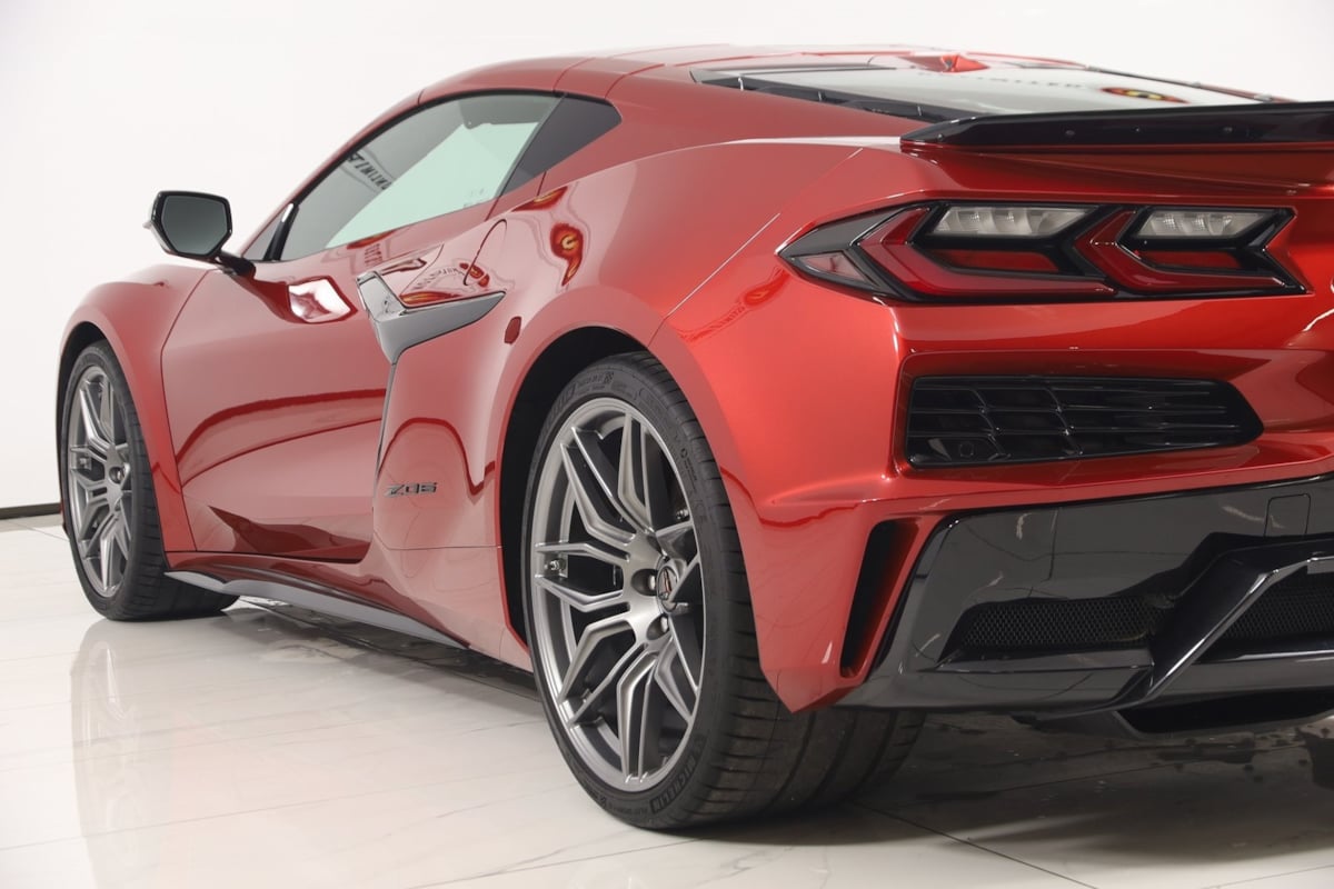 2023 Chevrolet Corvette Z06 3LZ photo 29