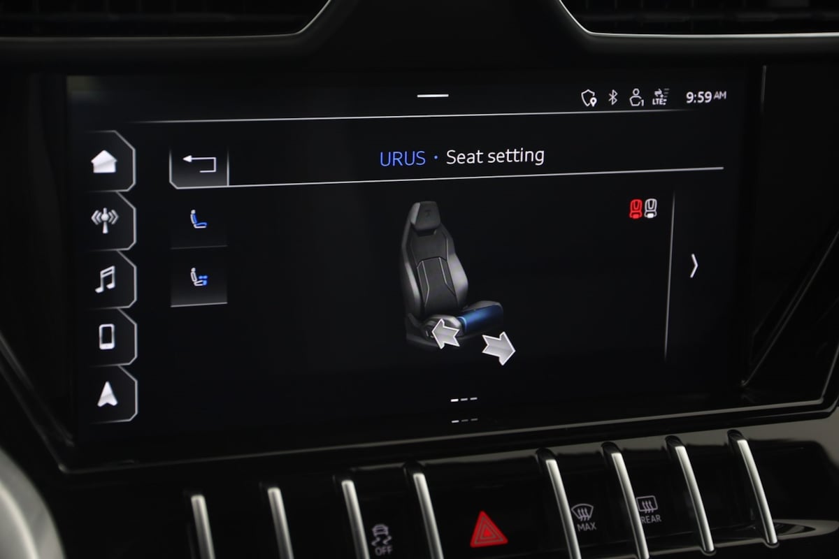 2021 Lamborghini Urus Base photo 52