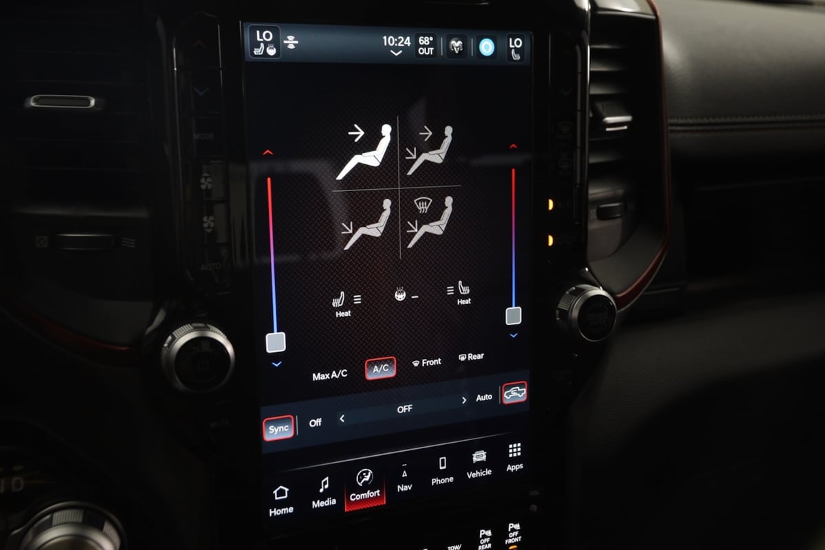 2022 Ram 1500 Rebel photo 34