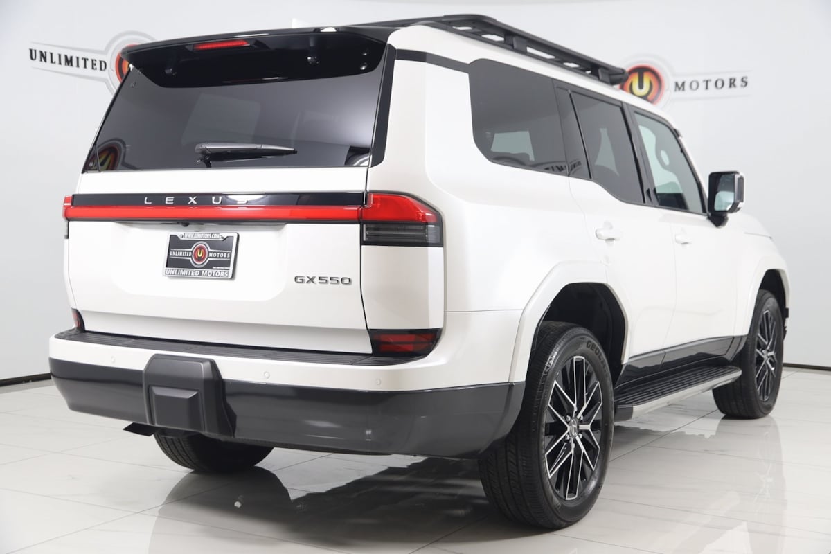 2024 Lexus GX 550 Premium photo 2