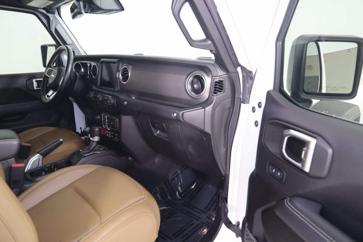 2022 Jeep Gladiator Rubicon photo 32
