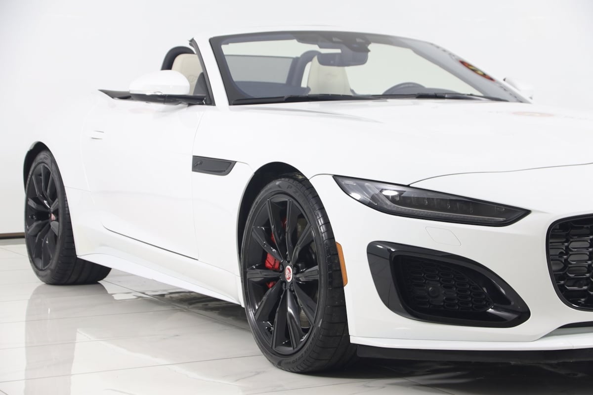 2022 Jaguar F-TYPE R photo 57