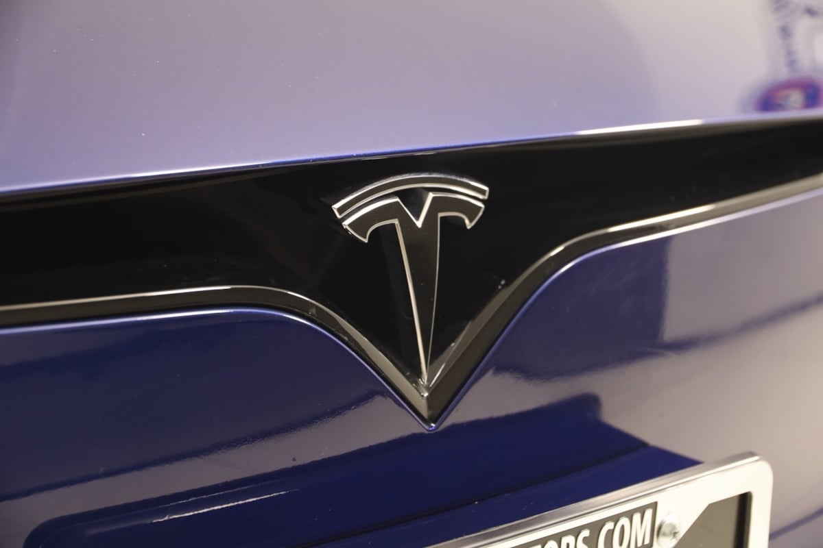 2023 Tesla Model S Plaid photo 18