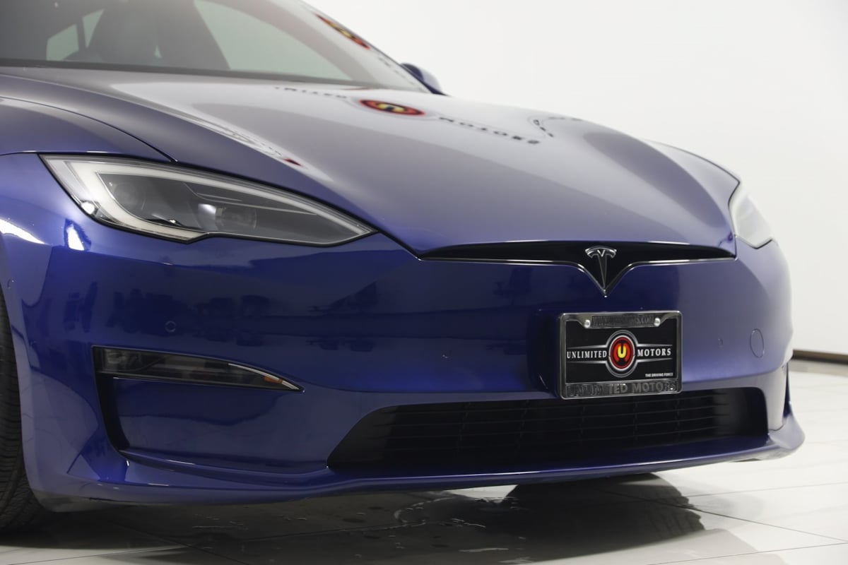 2023 Tesla Model S Plaid photo 46