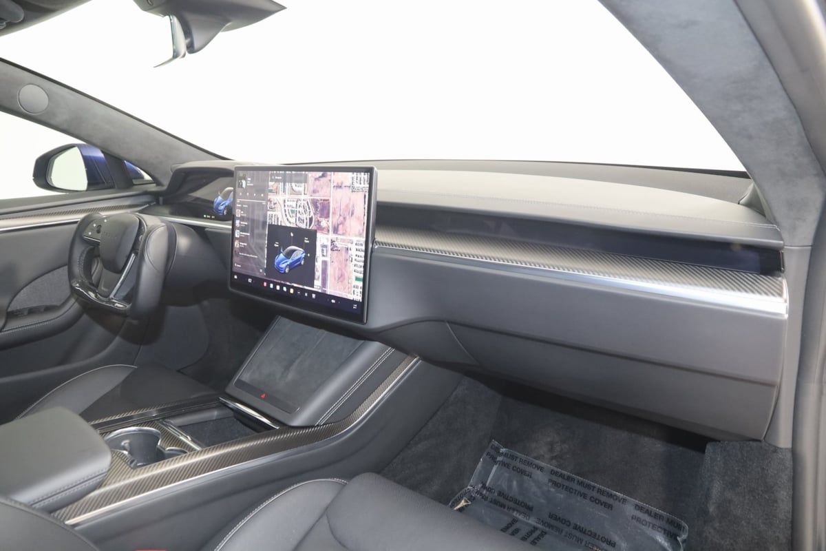 2023 Tesla Model S Plaid photo 52