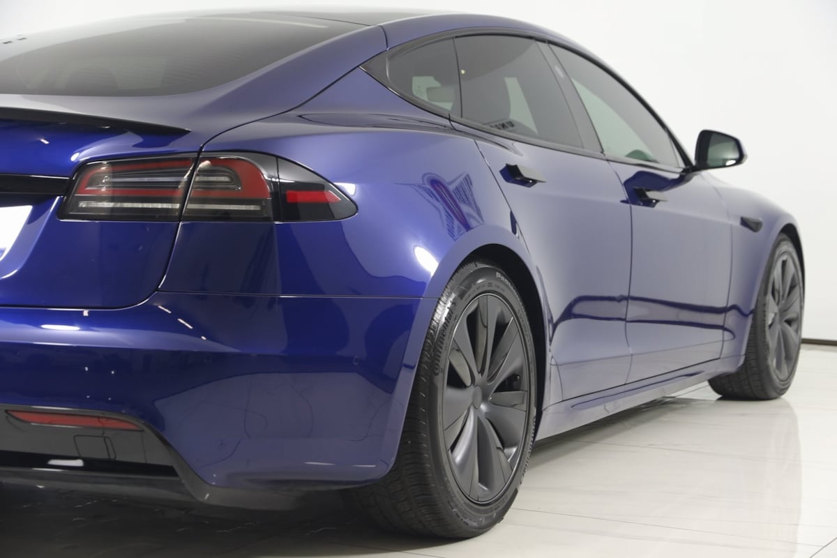 2023 Tesla Model S Plaid photo 55