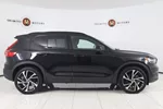 2022 Volvo XC40 R-Design photo 56