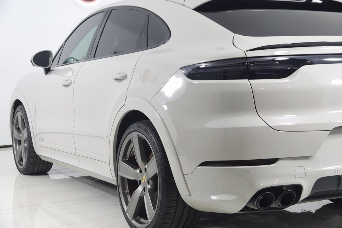 2022 Porsche Cayenne GTS Coupe photo 26