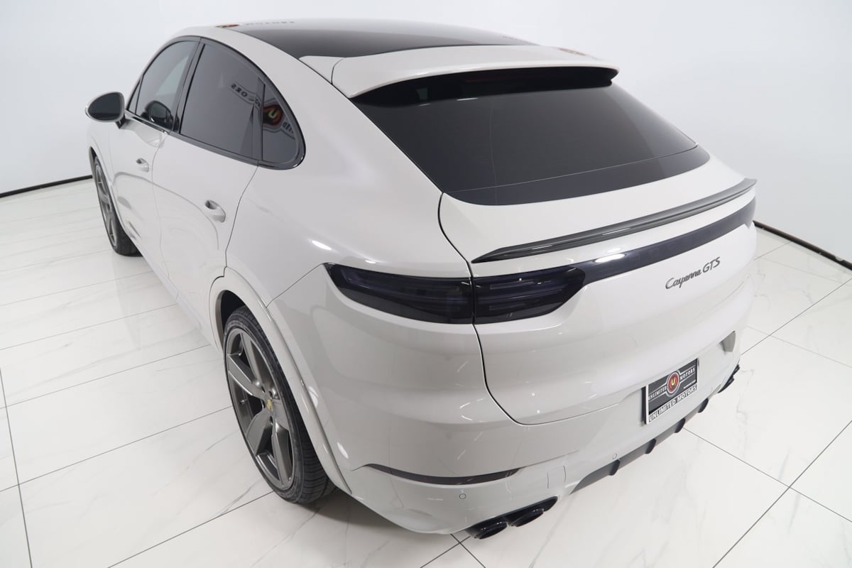2022 Porsche Cayenne GTS Coupe photo 27