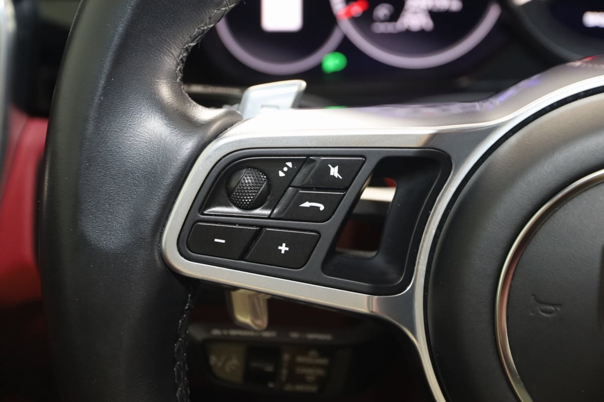 2022 Porsche Cayenne GTS Coupe photo 49