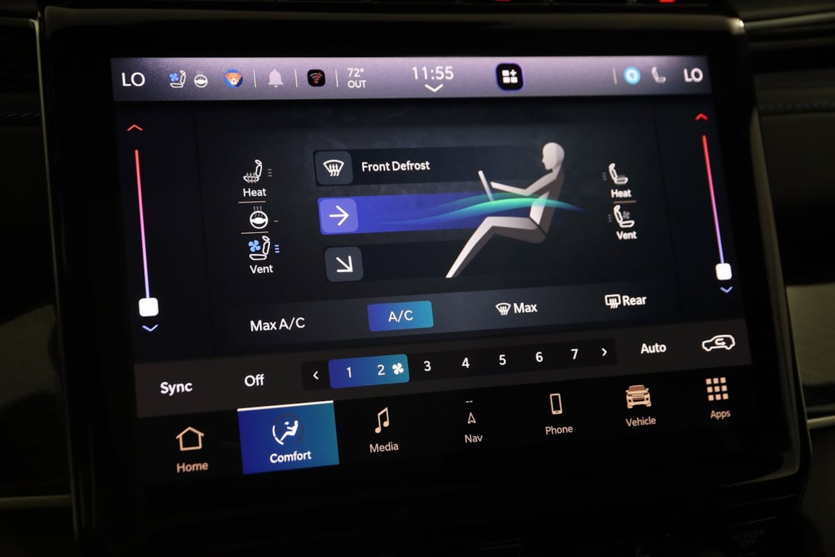 2023 Jeep Cherokee Trailhawk 4xe photo 36