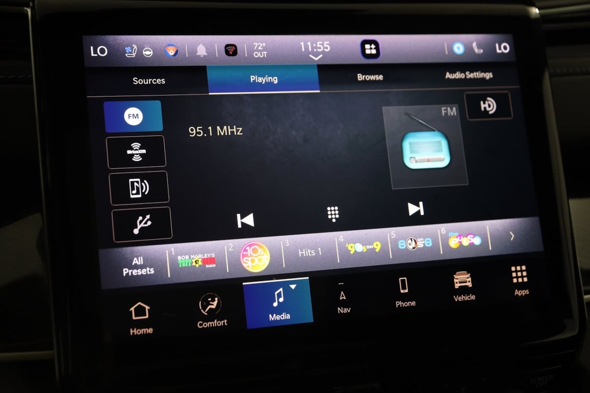 2023 Jeep Cherokee Trailhawk 4xe photo 37