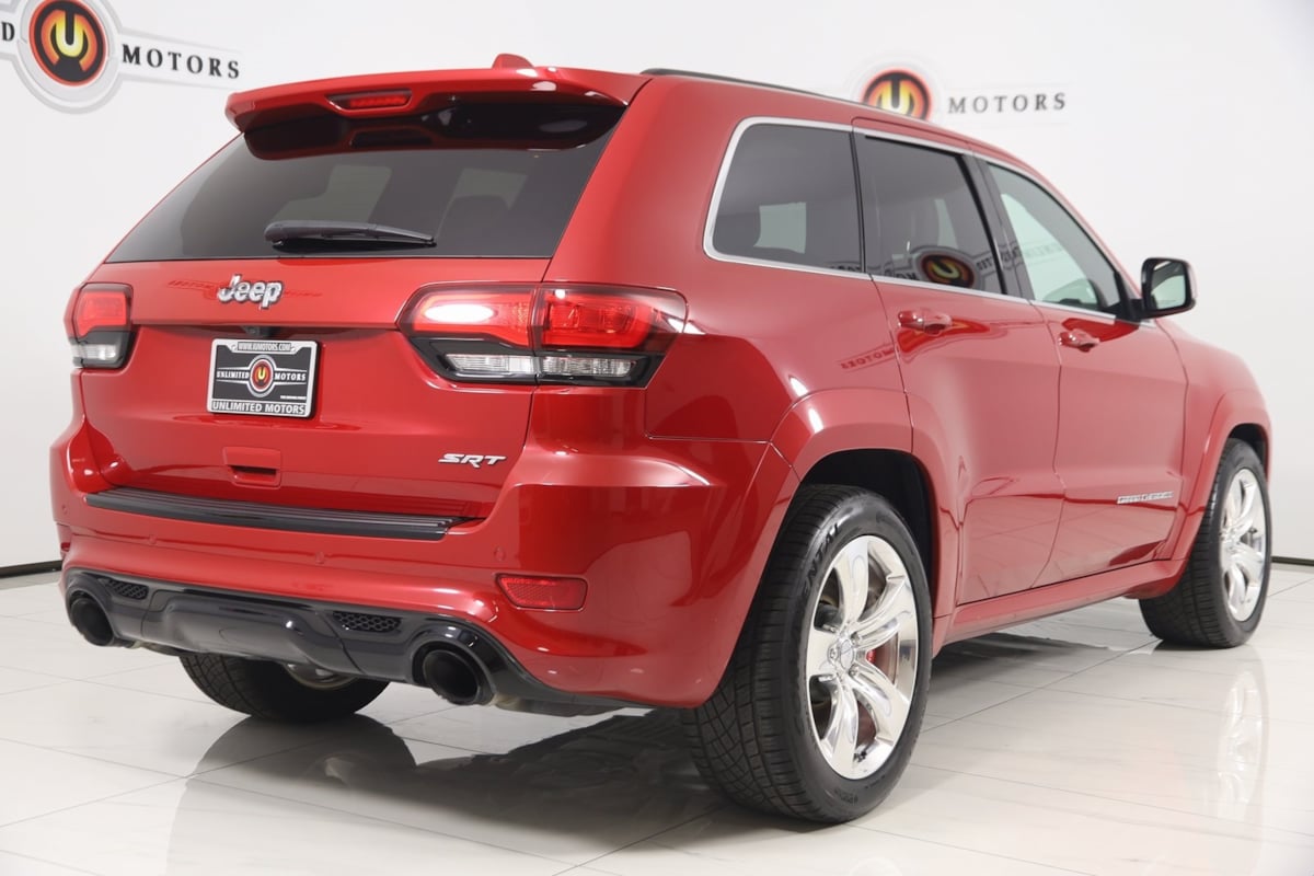 2015 Jeep Grand Cherokee SRT8 photo 2