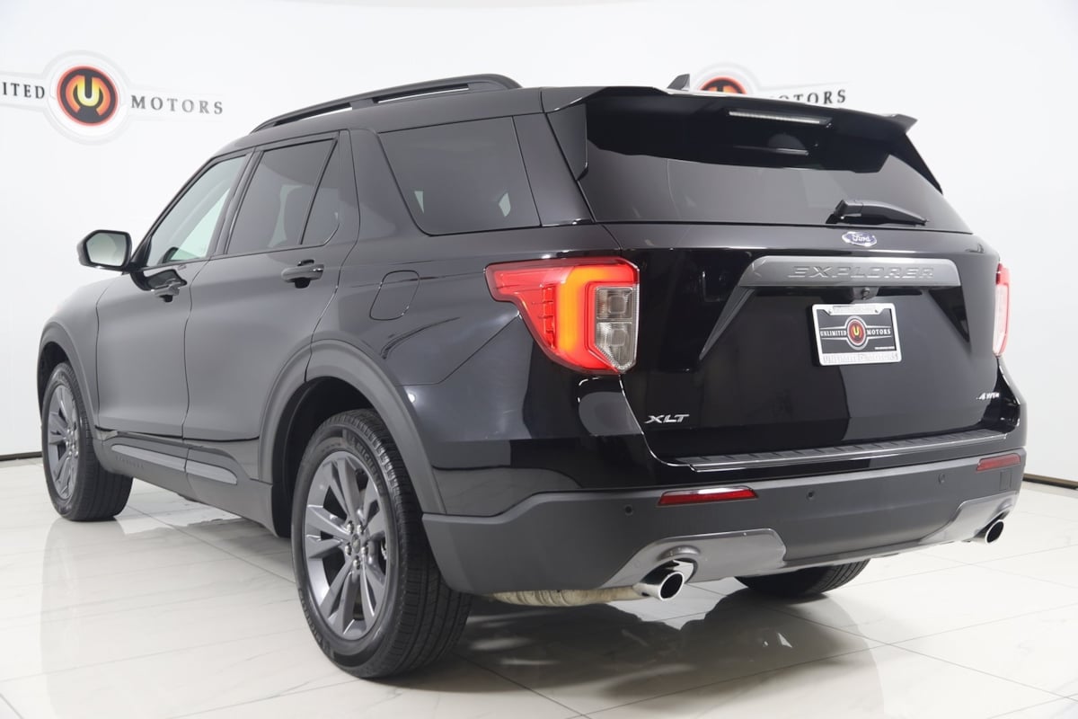 2022 Ford Explorer XLT photo 4