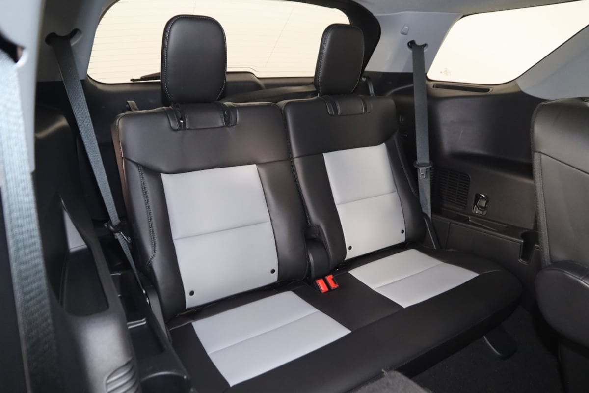 2022 Ford Explorer XLT photo 12