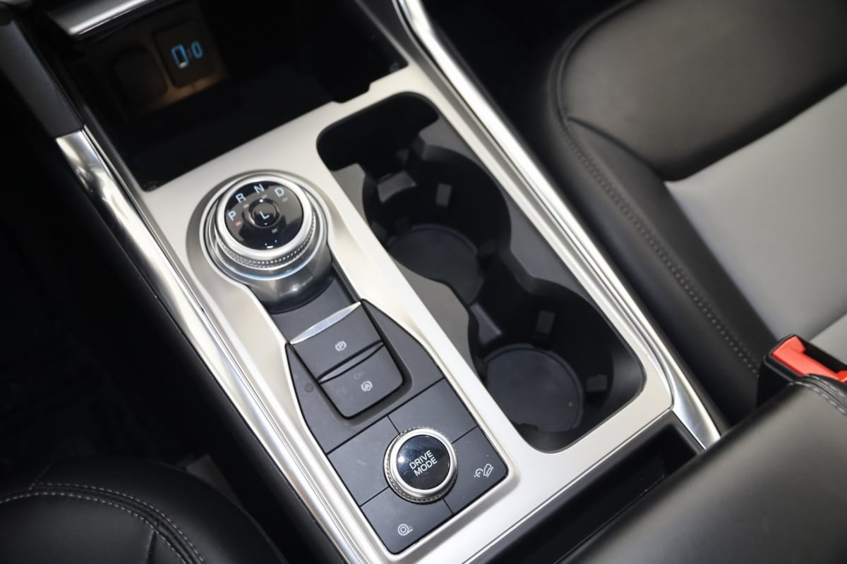 2022 Ford Explorer XLT photo 25