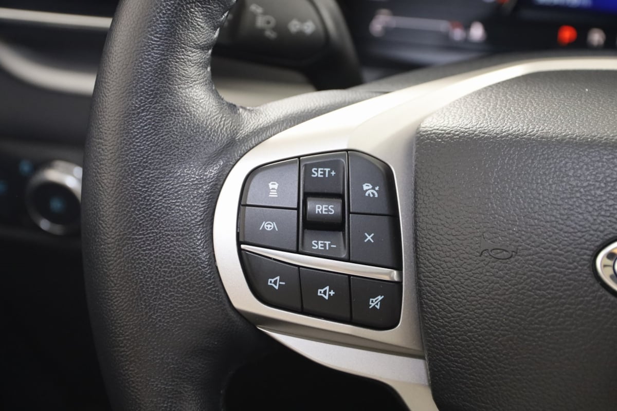 2022 Ford Explorer XLT photo 33