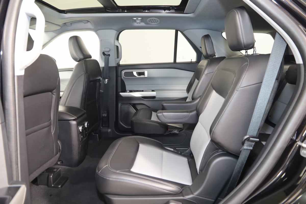 2022 Ford Explorer XLT photo 45