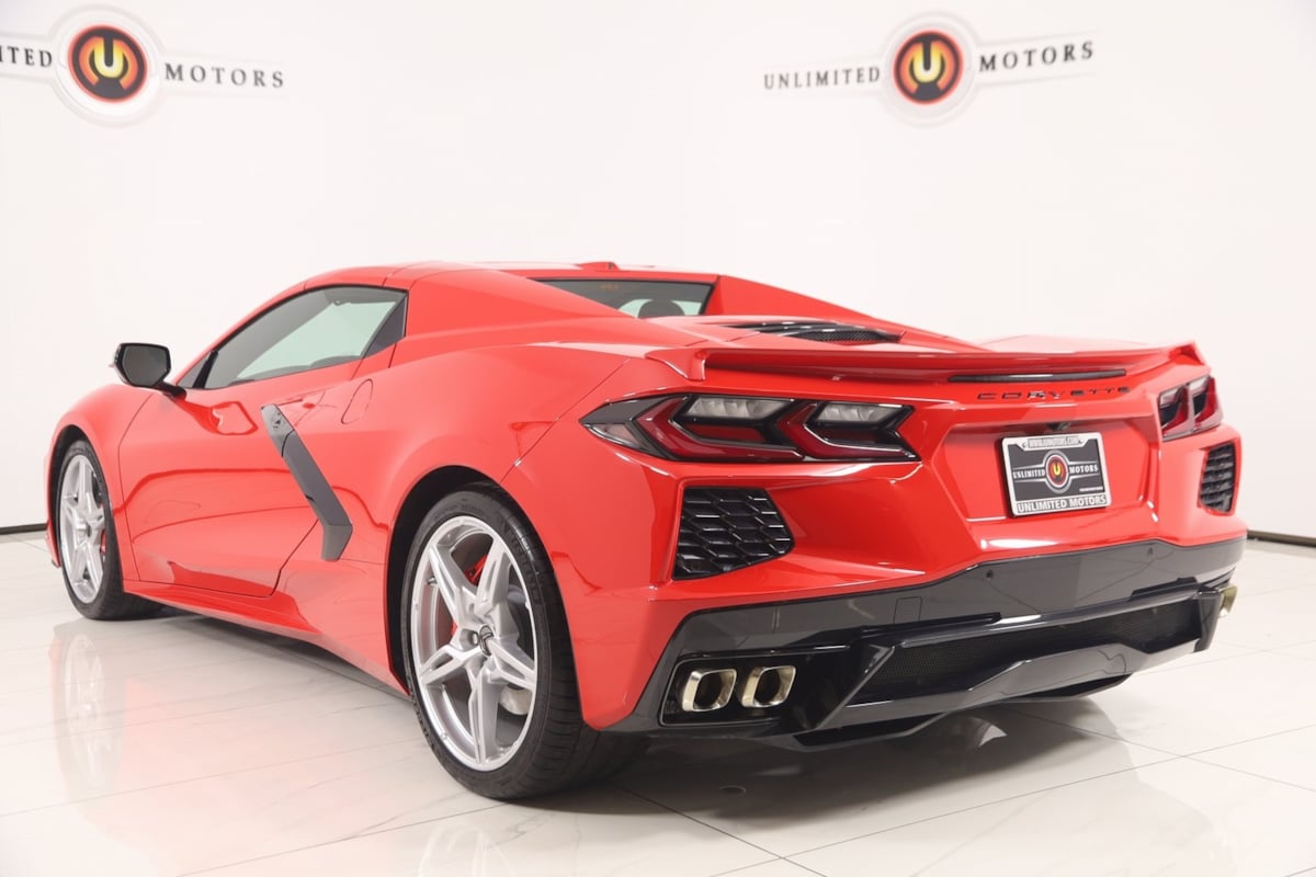 2023 Chevrolet Corvette 2LT photo 4