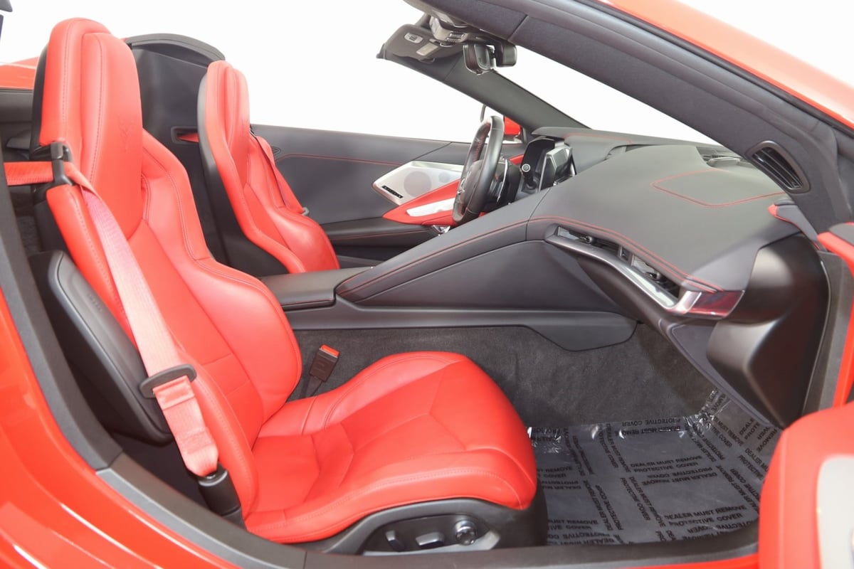 2023 Chevrolet Corvette 2LT photo 10