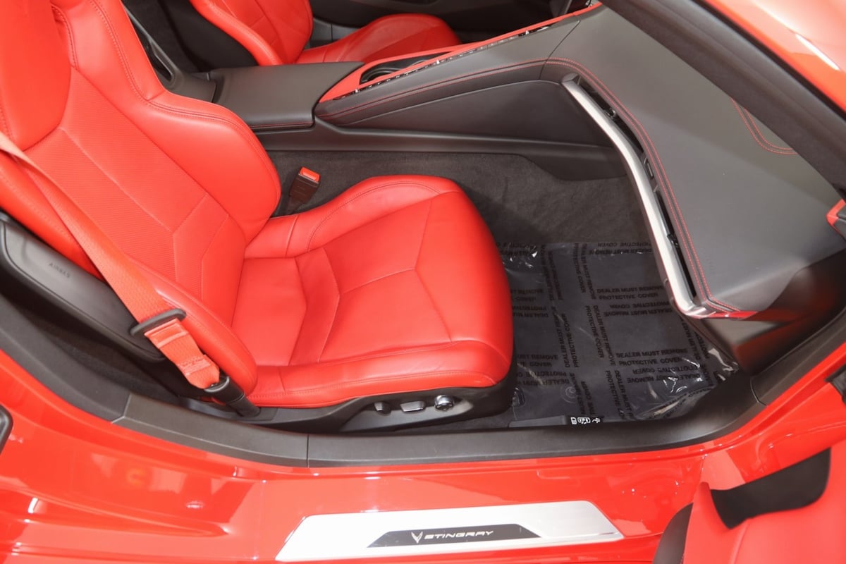 2023 Chevrolet Corvette 2LT photo 11