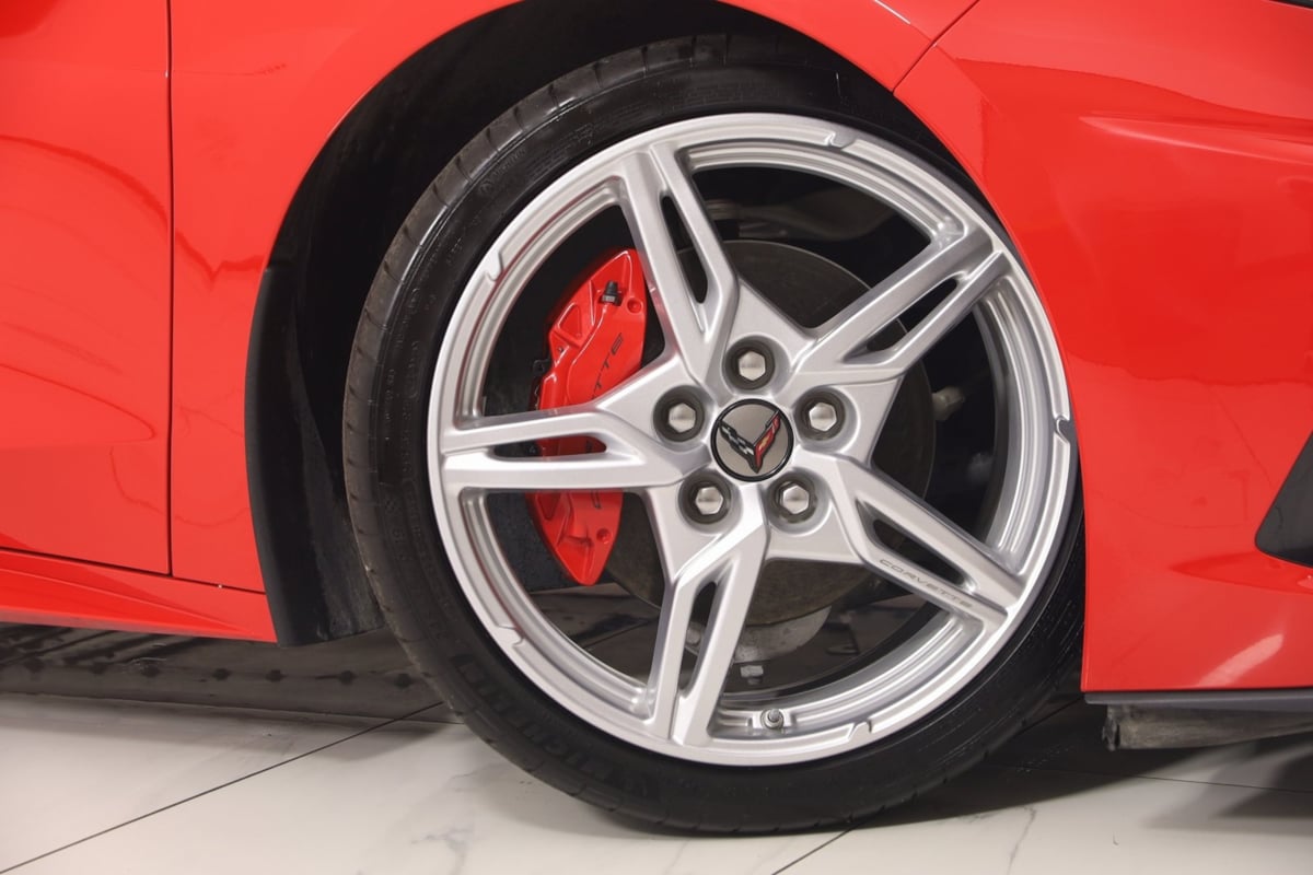 2023 Chevrolet Corvette 2LT photo 16