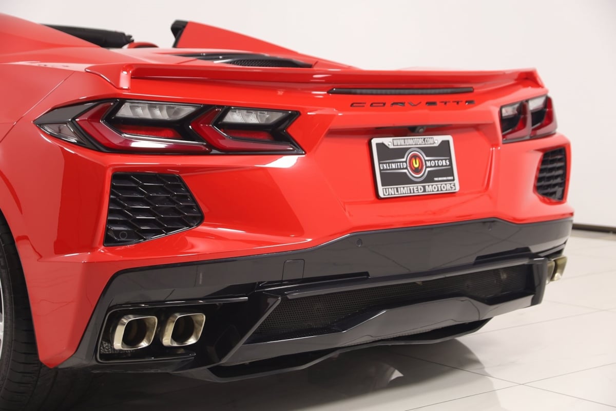 2023 Chevrolet Corvette 2LT photo 27