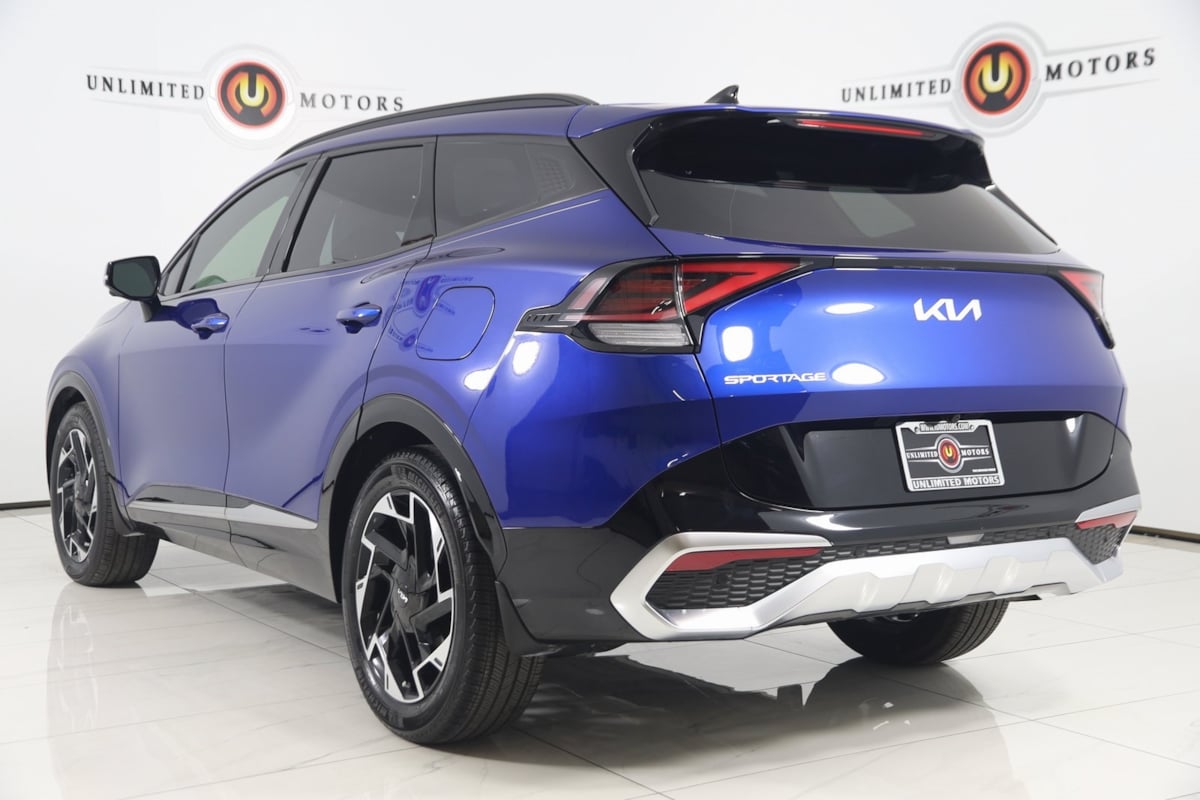 2024 Kia Sportage photo 2