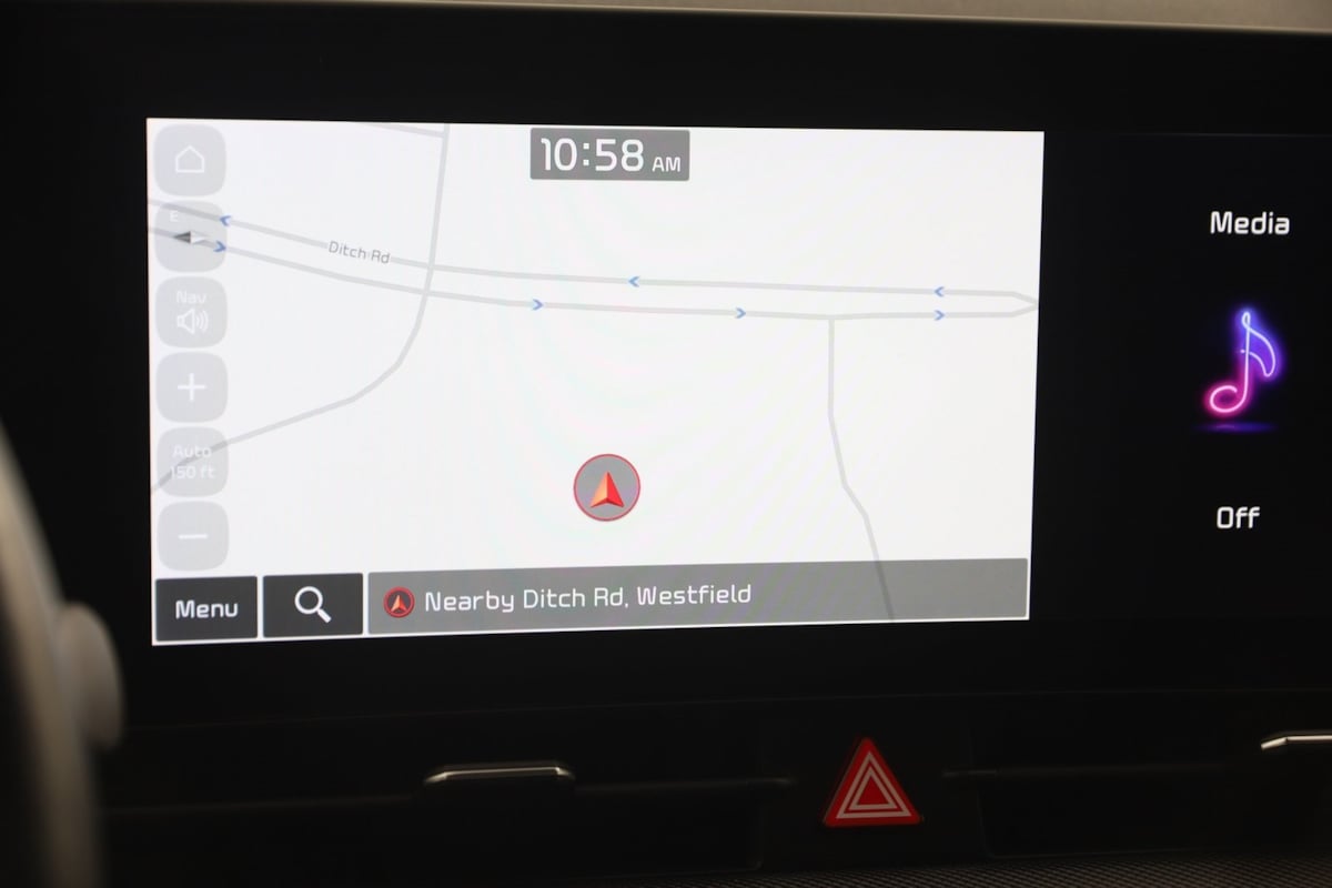 2024 Kia Sportage photo 4