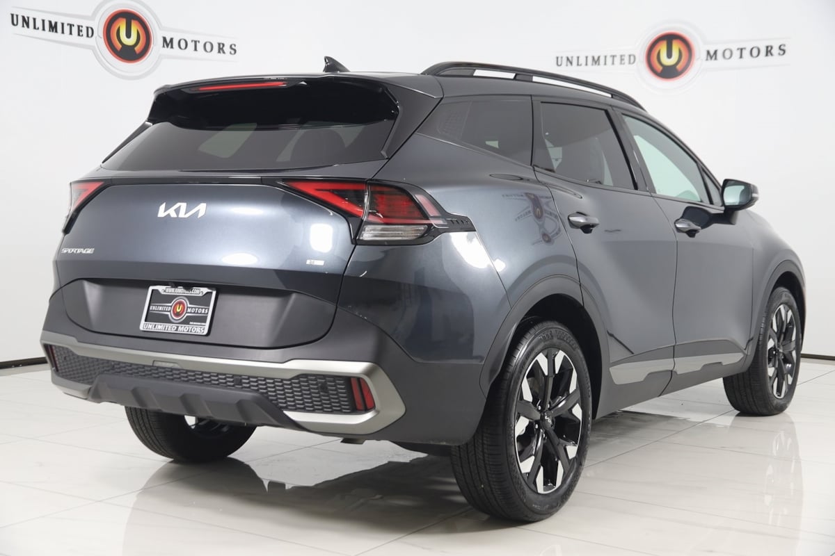 2024 Kia Sportage X-Line photo 2