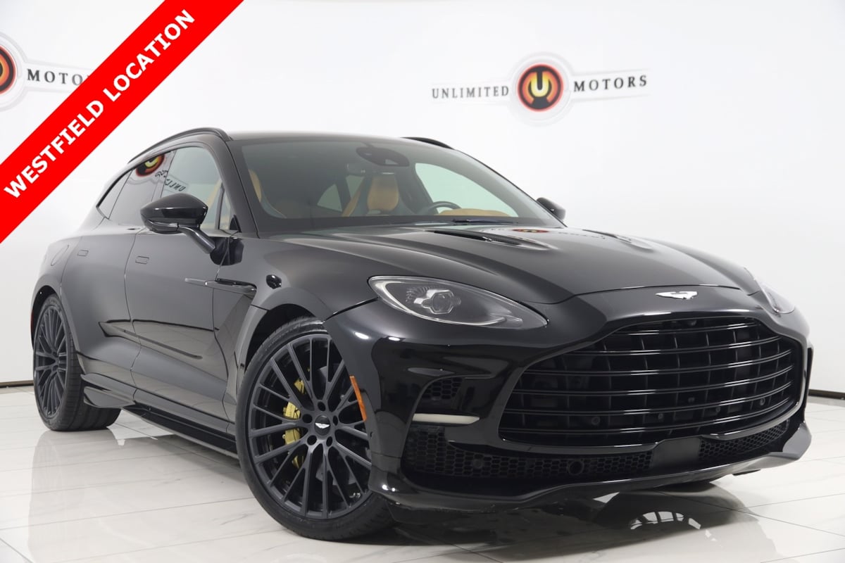 2023 Aston Martin DBX