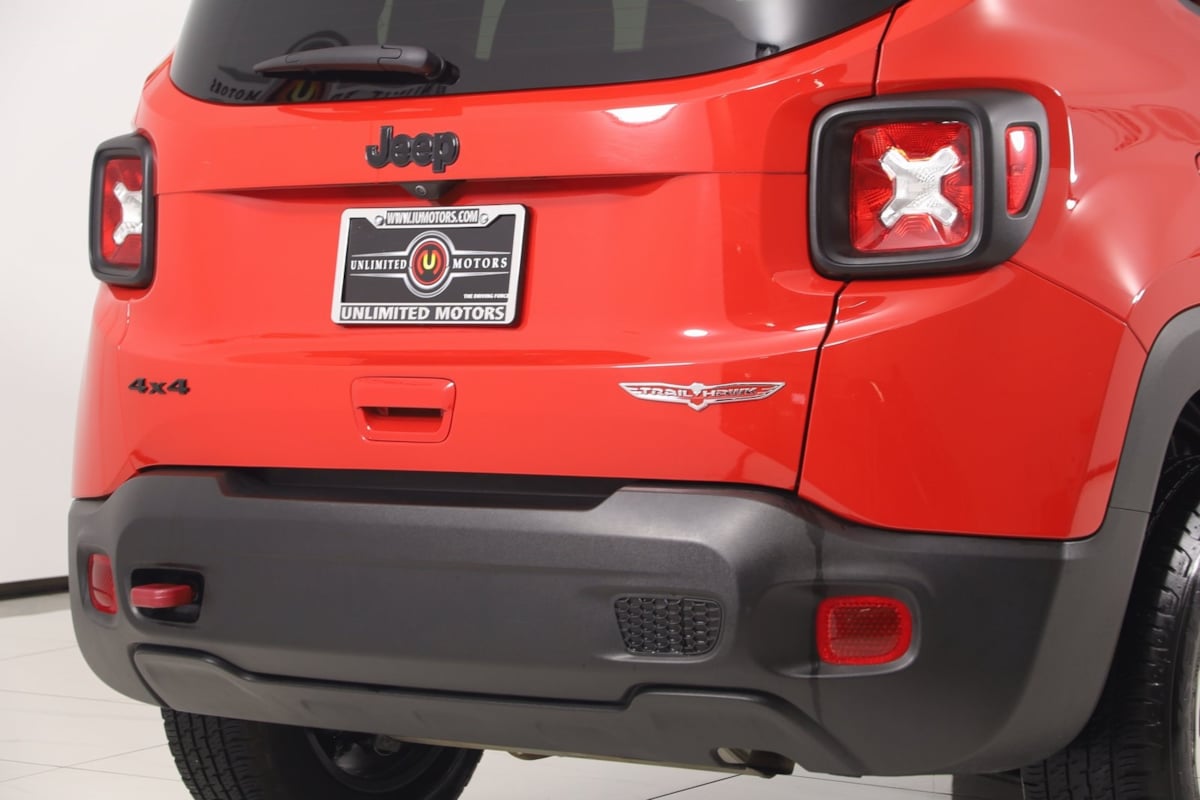 2023 Jeep Renegade Trailhawk photo 38
