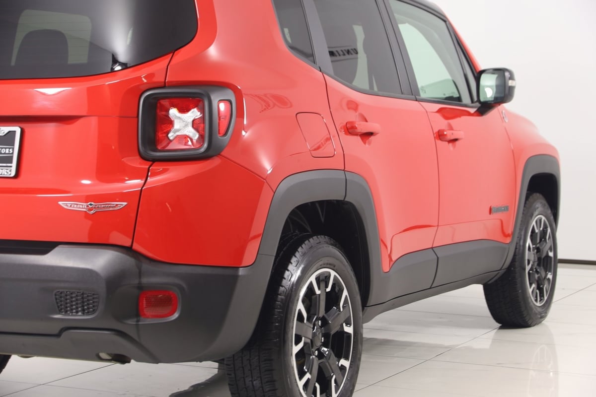 2023 Jeep Renegade Trailhawk photo 39